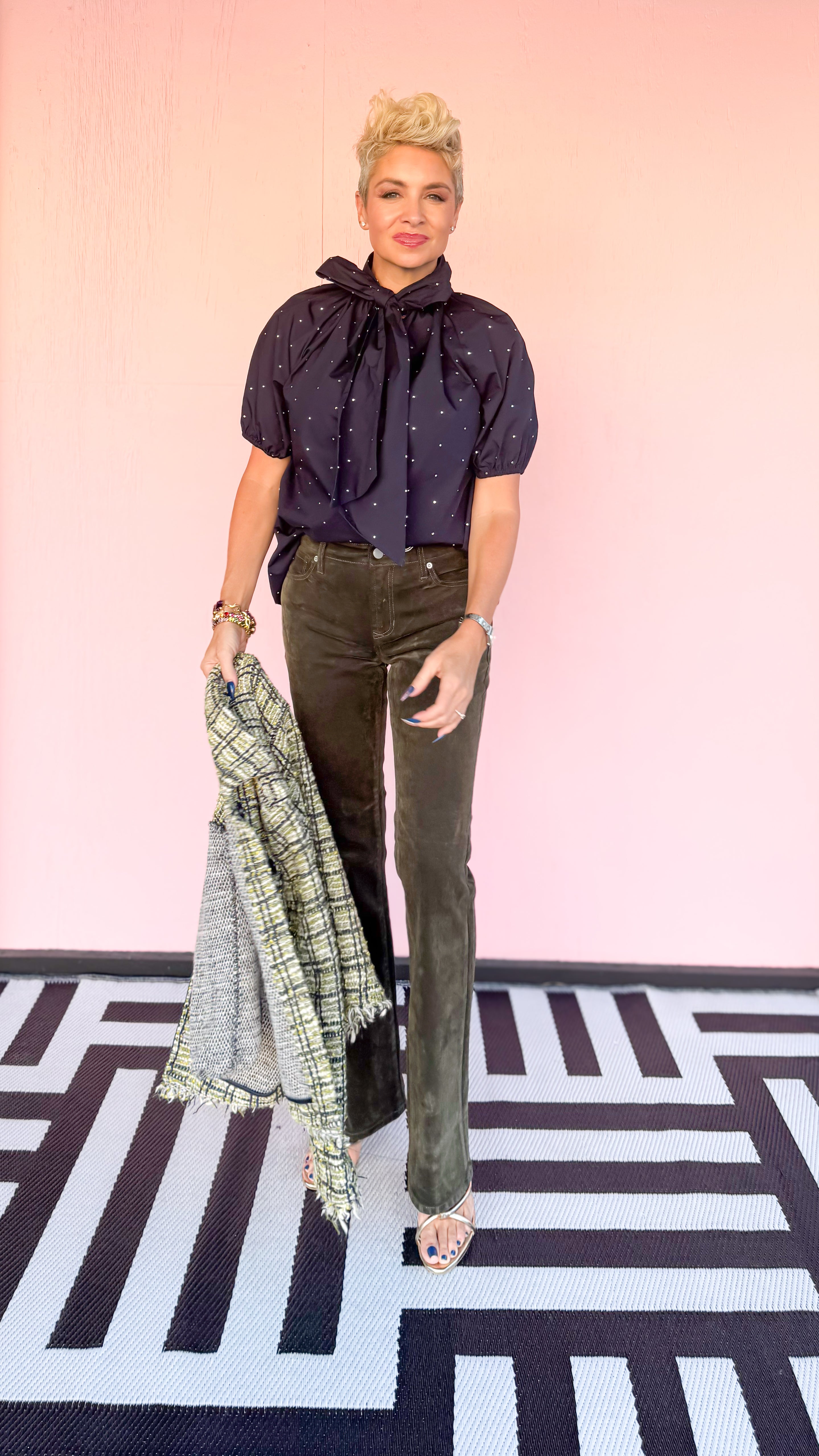 Ryan Bow Sparkle Top/Navy - The BLVD