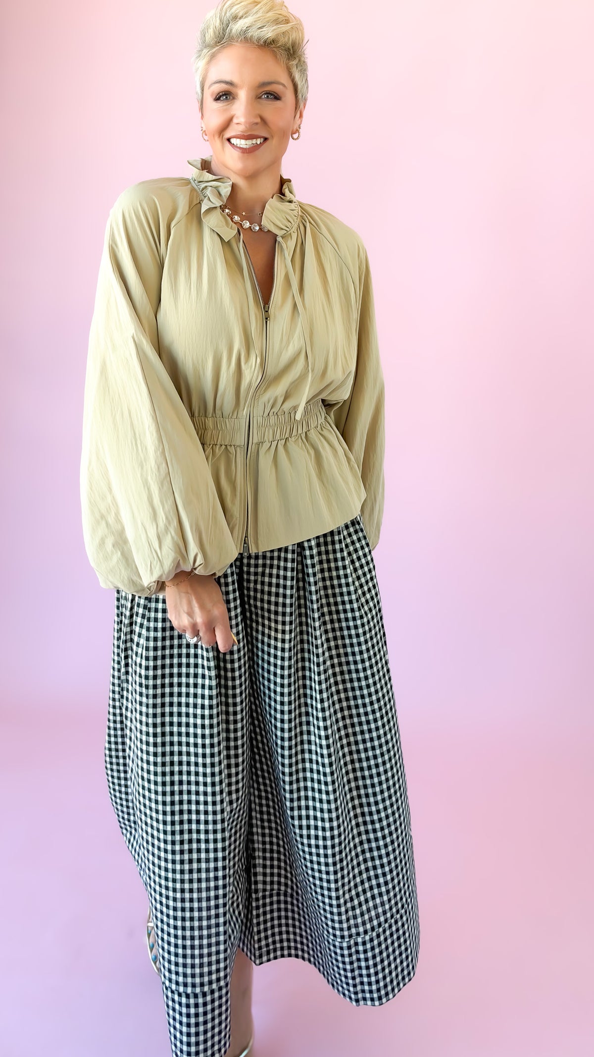 Ruffle Collar Tapered Waist Jacket/Beige