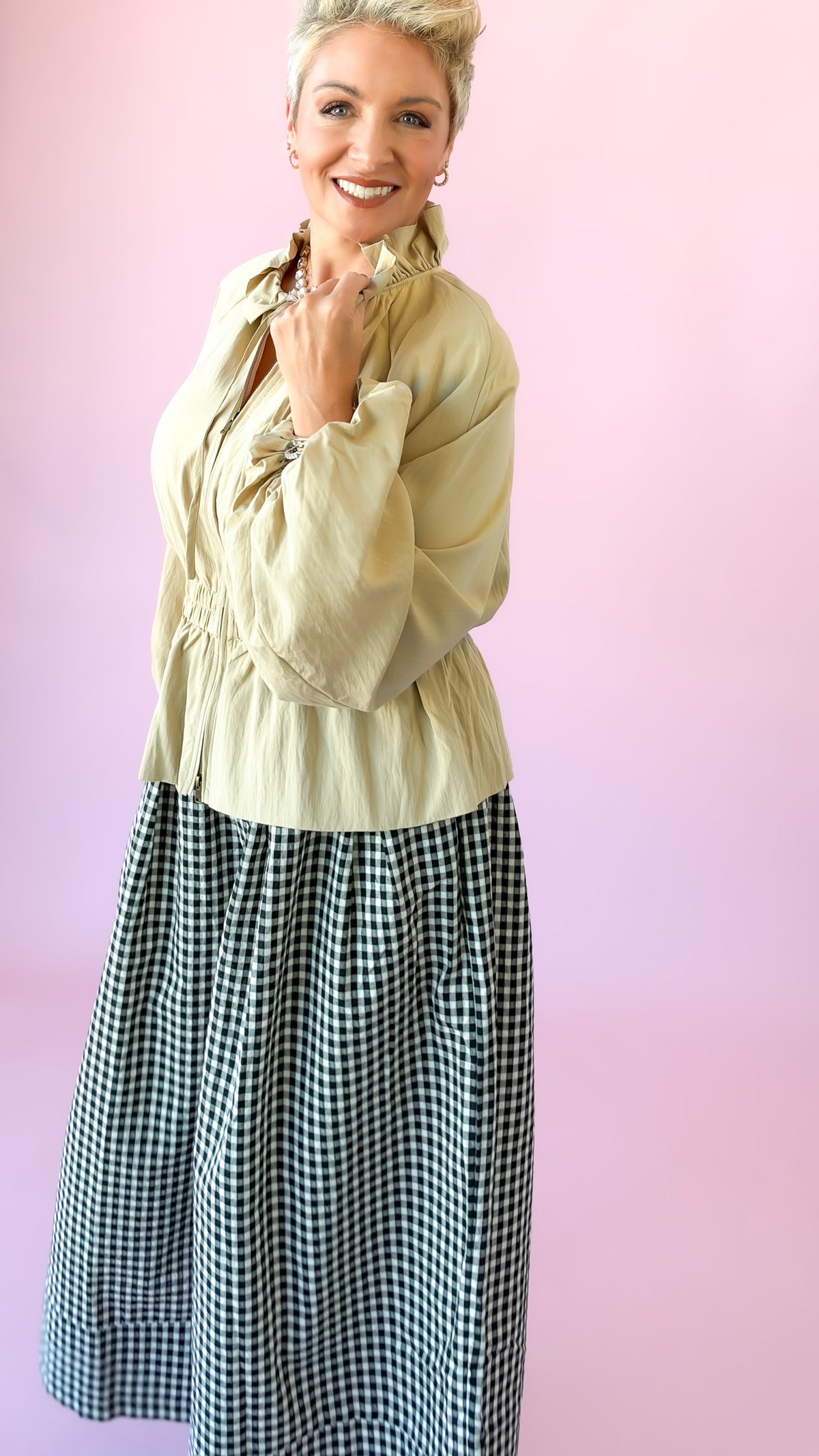 Ruffle Collar Tapered Waist Jacket/Beige