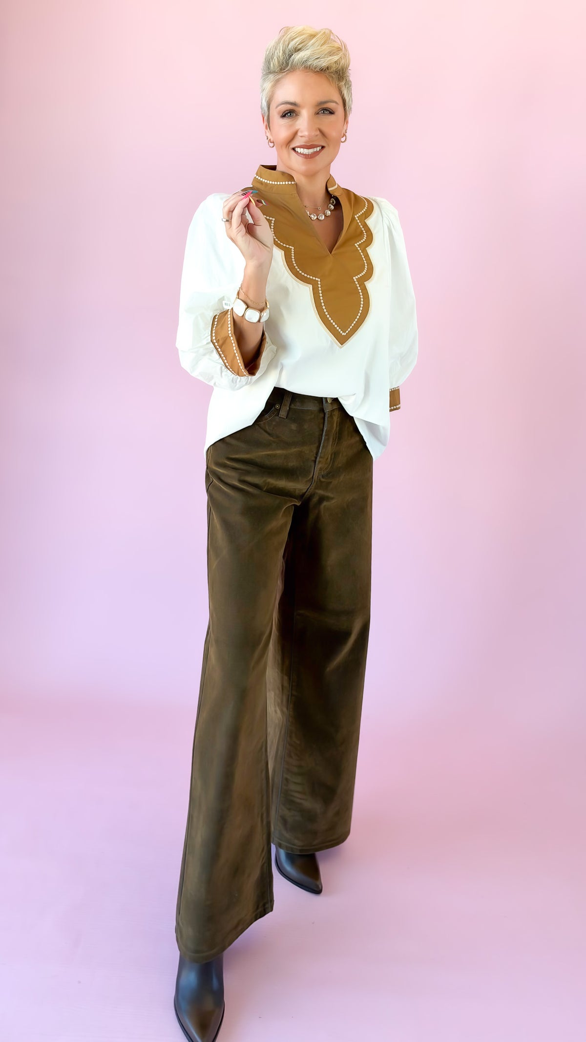 3/4 Sleeve Embroidered Top/White