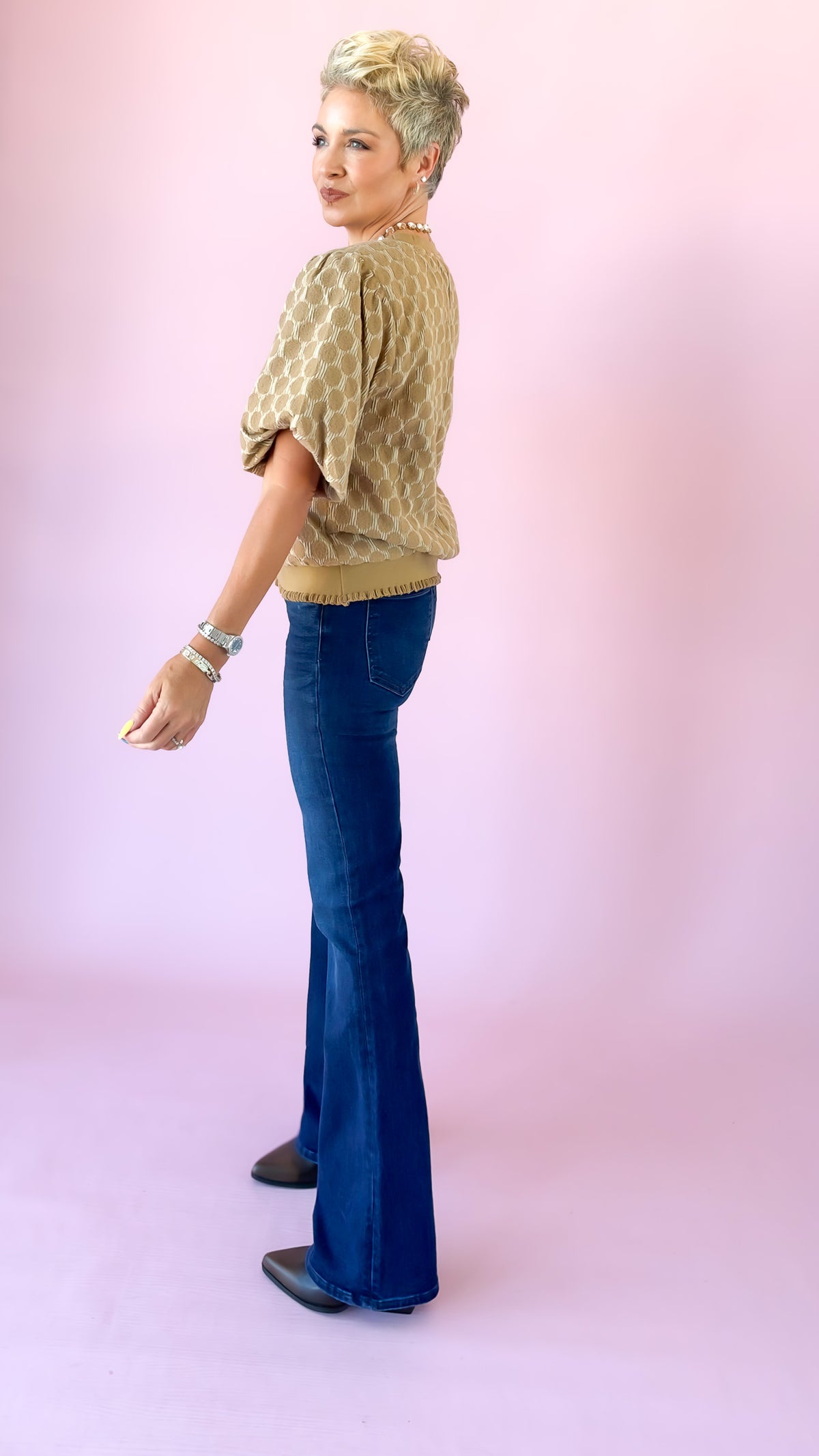 Bubble Sleeve Dot Top/Taupe