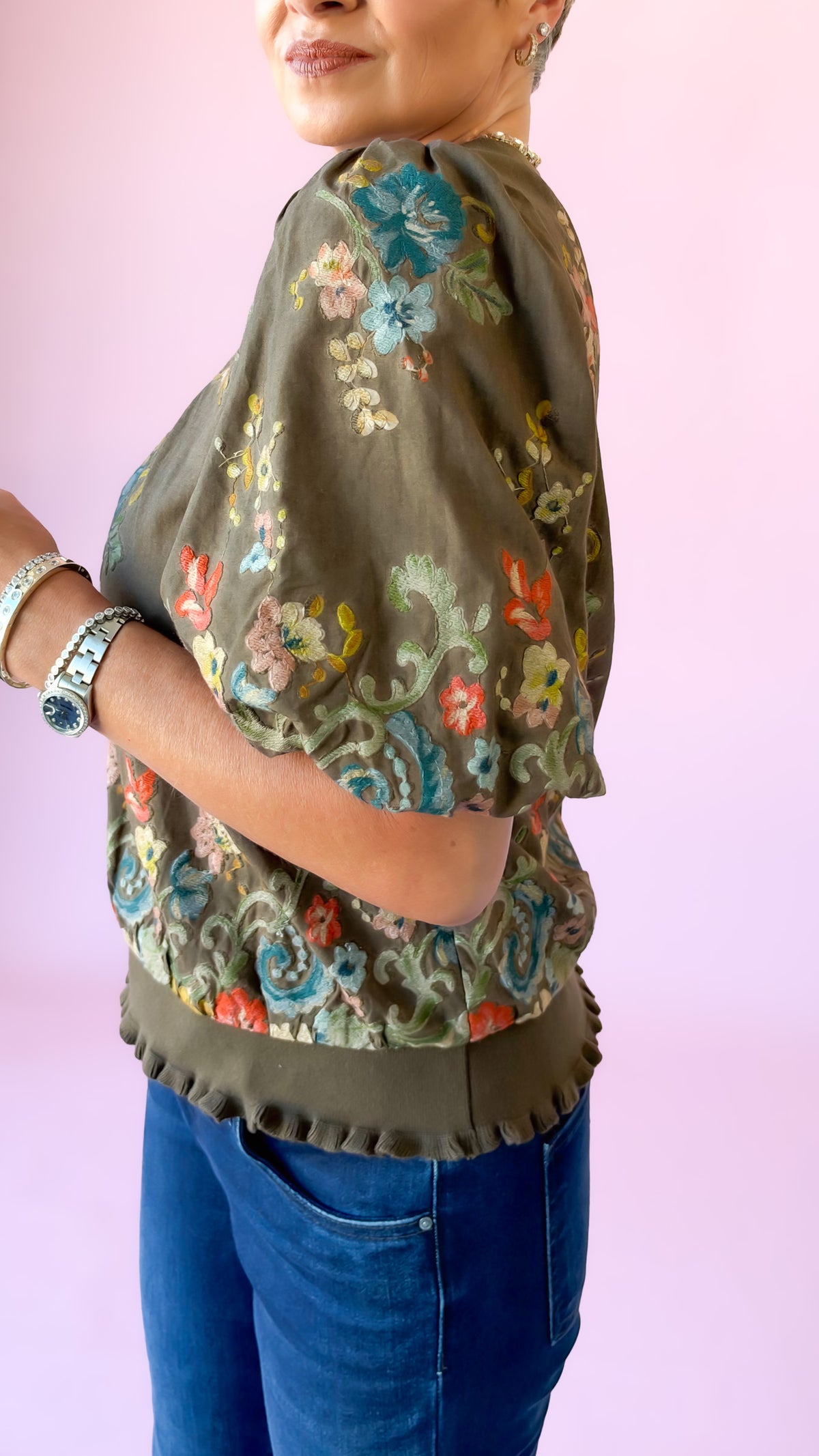 Floral Embroidered Top/Brown