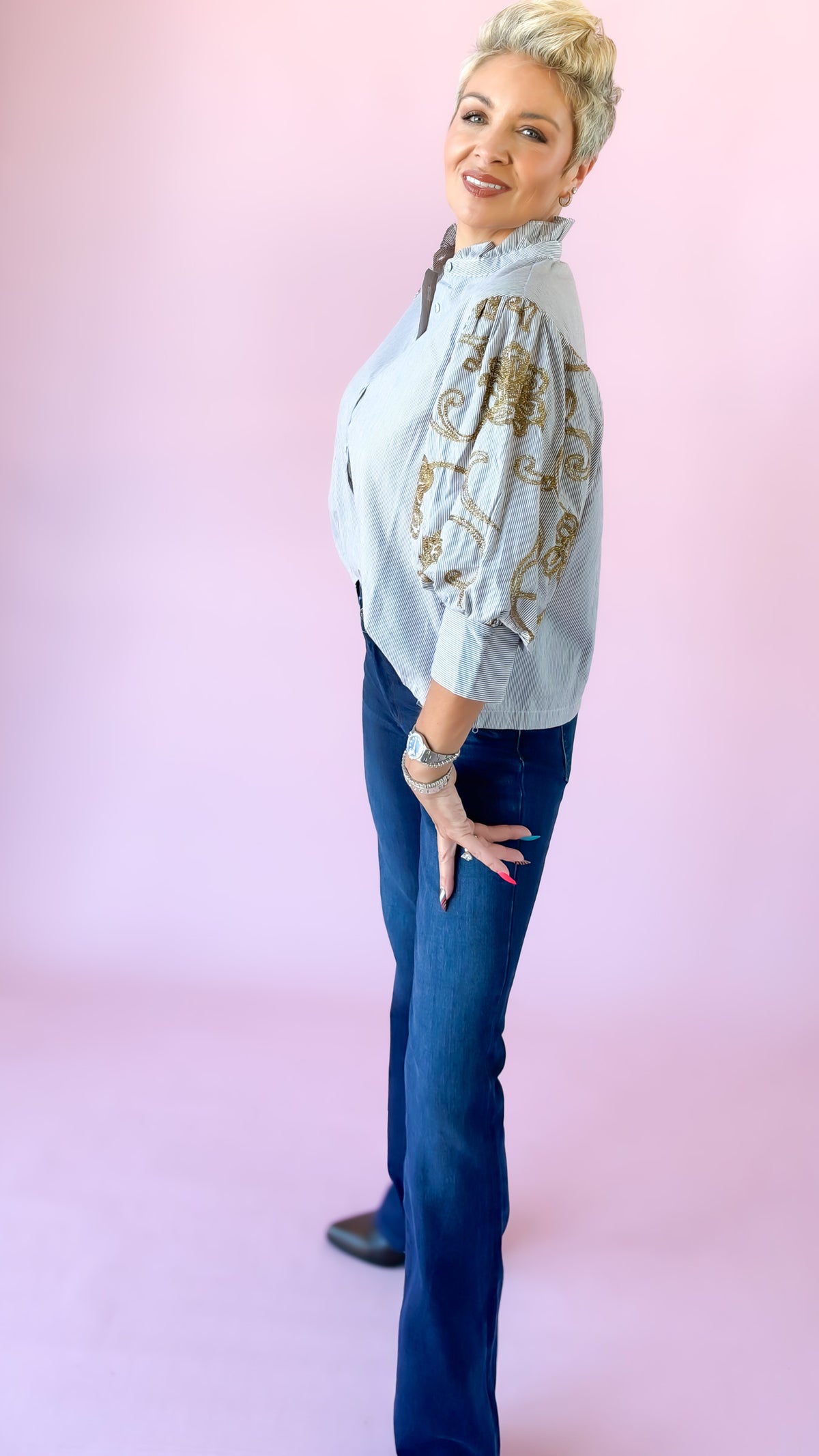 Ruffle Embroidery Sleeve Blouse/Brown
