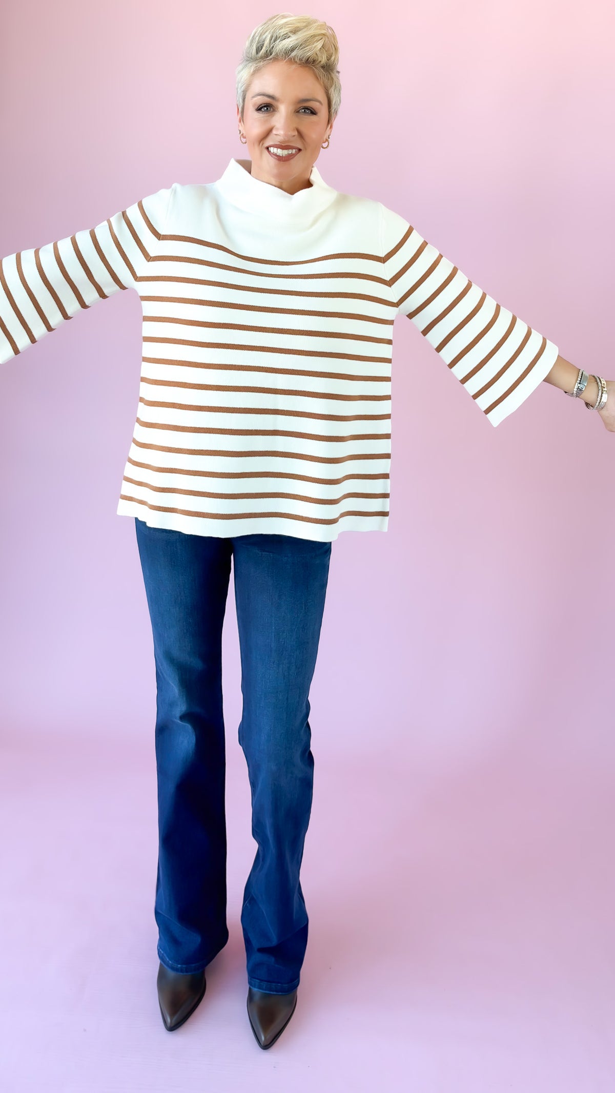 Striped Mock Neck Sweater/Cream/Brown