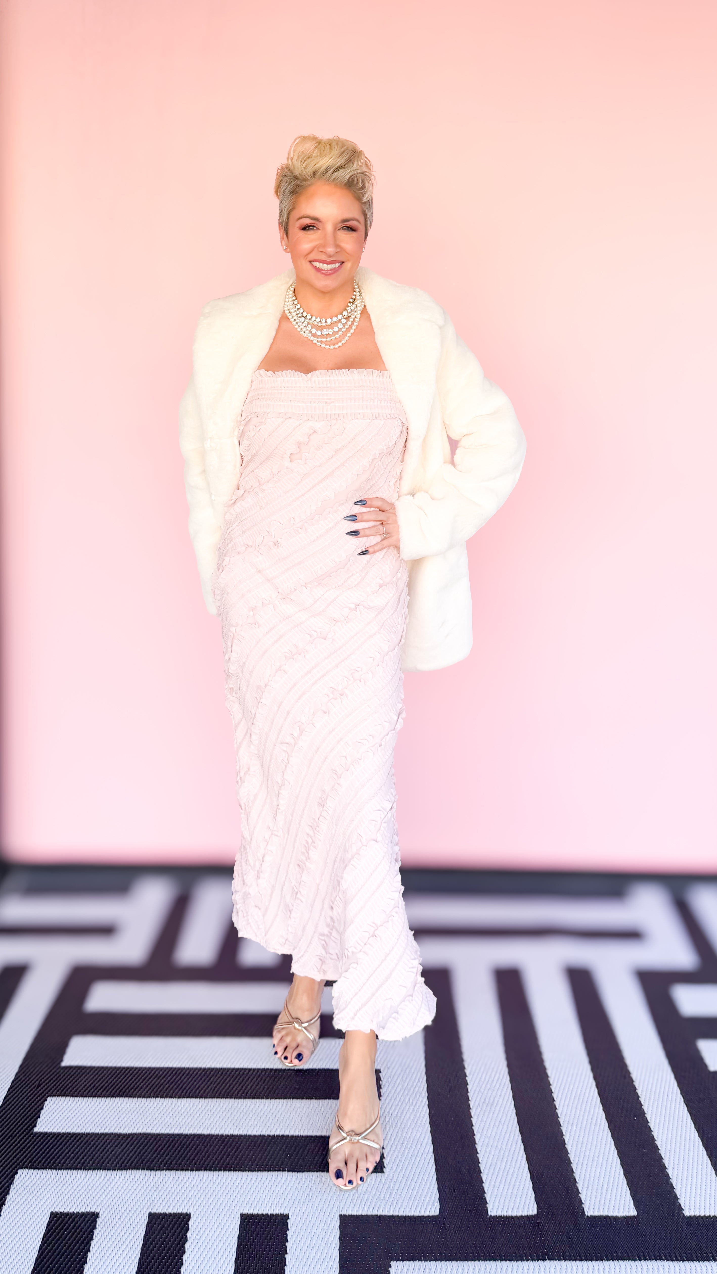 Diagonal Ruffle Strapless Maxi Dress/Pink