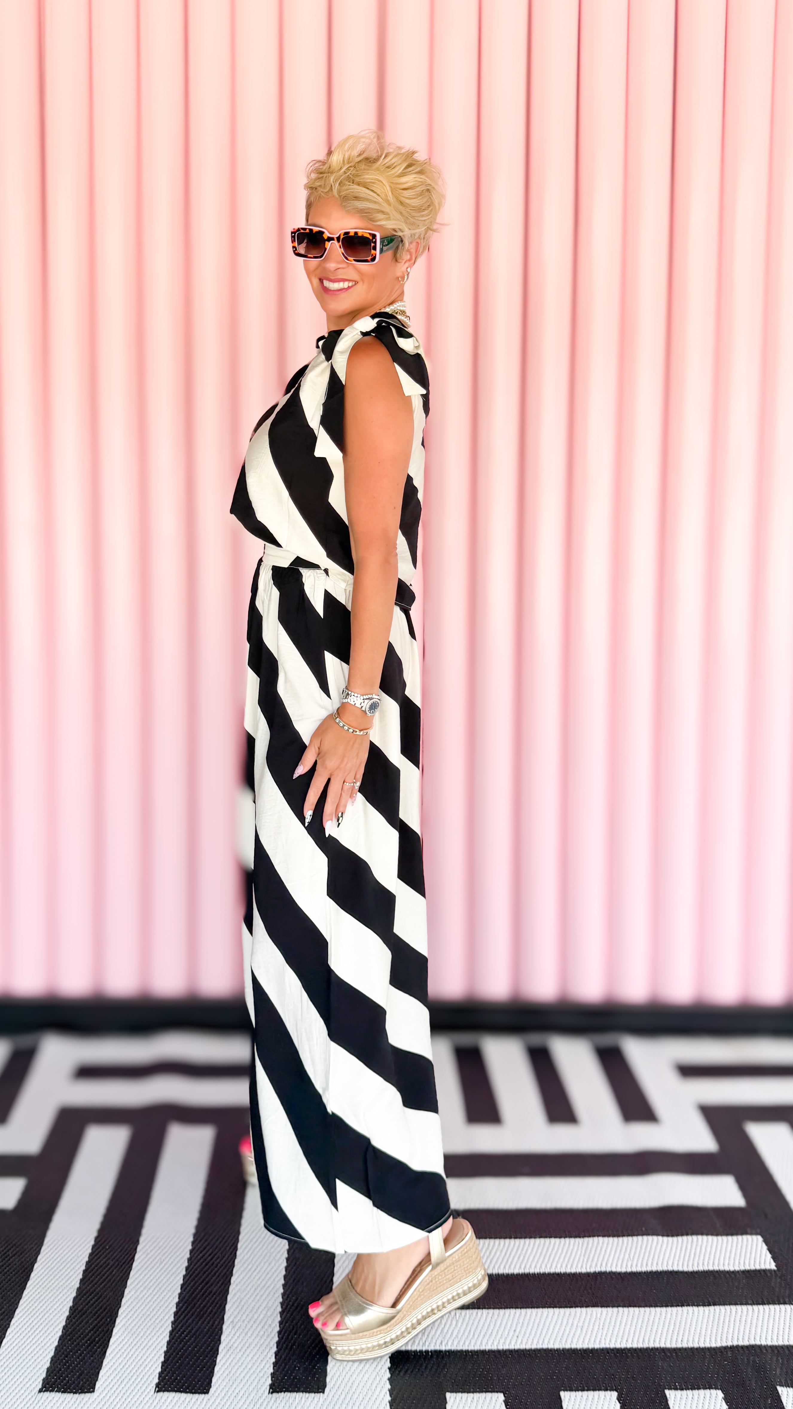 Diagonal Wide Stripe Maxi Skirt/Black
