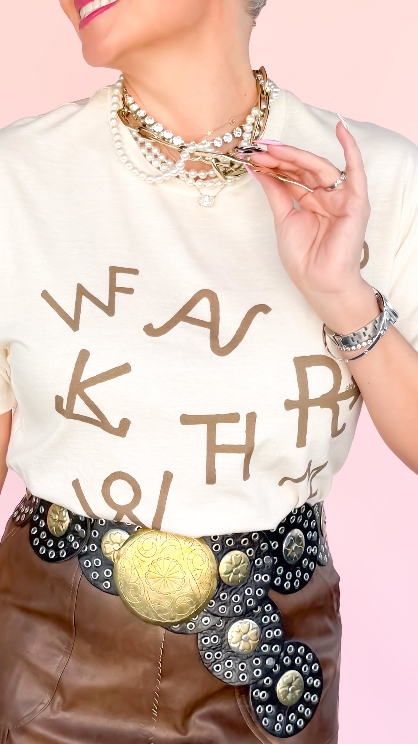 GINA BRAND TEE - The BLVD