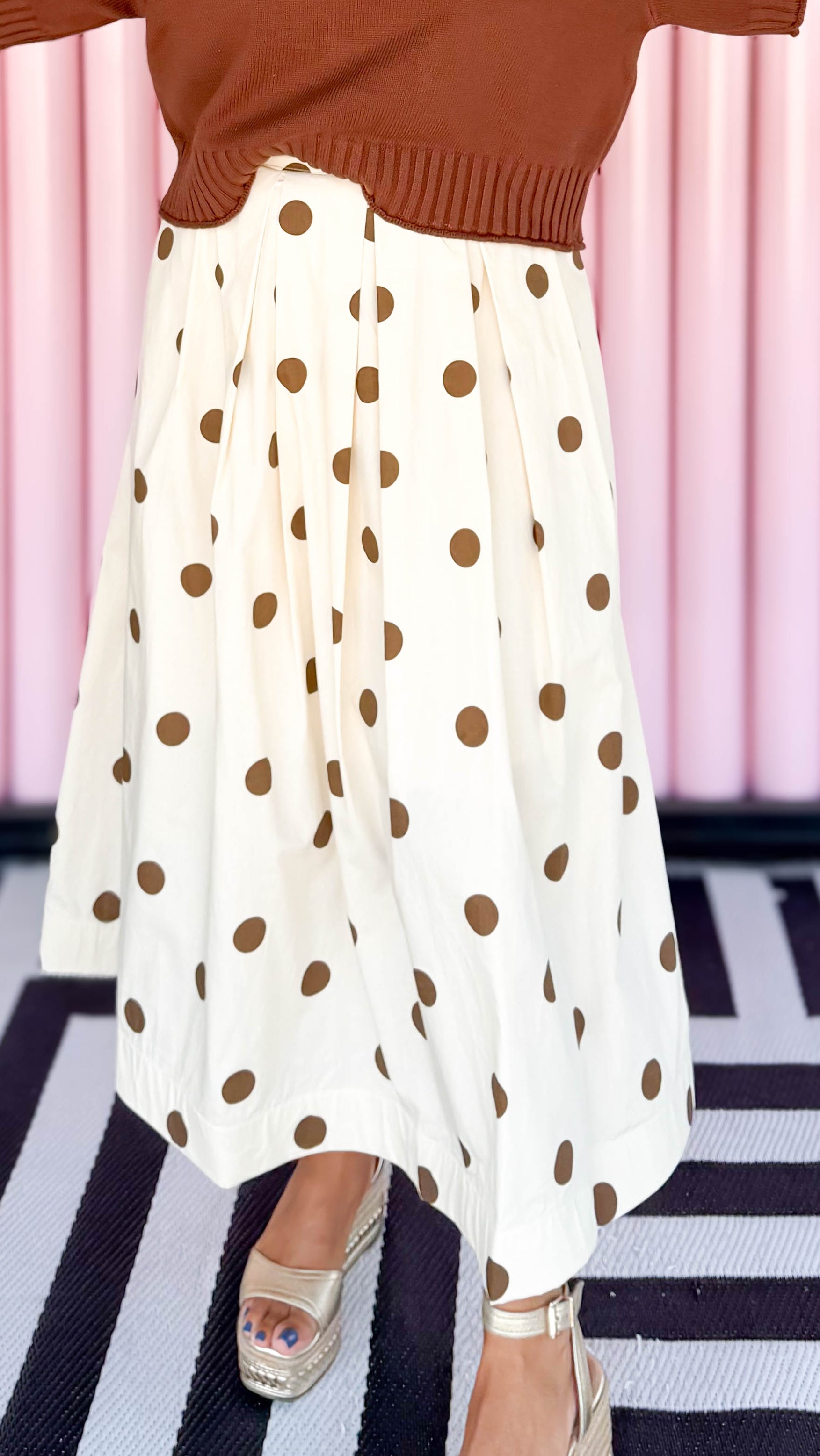 Polka Dot Pleated Midi Skirt/Brown