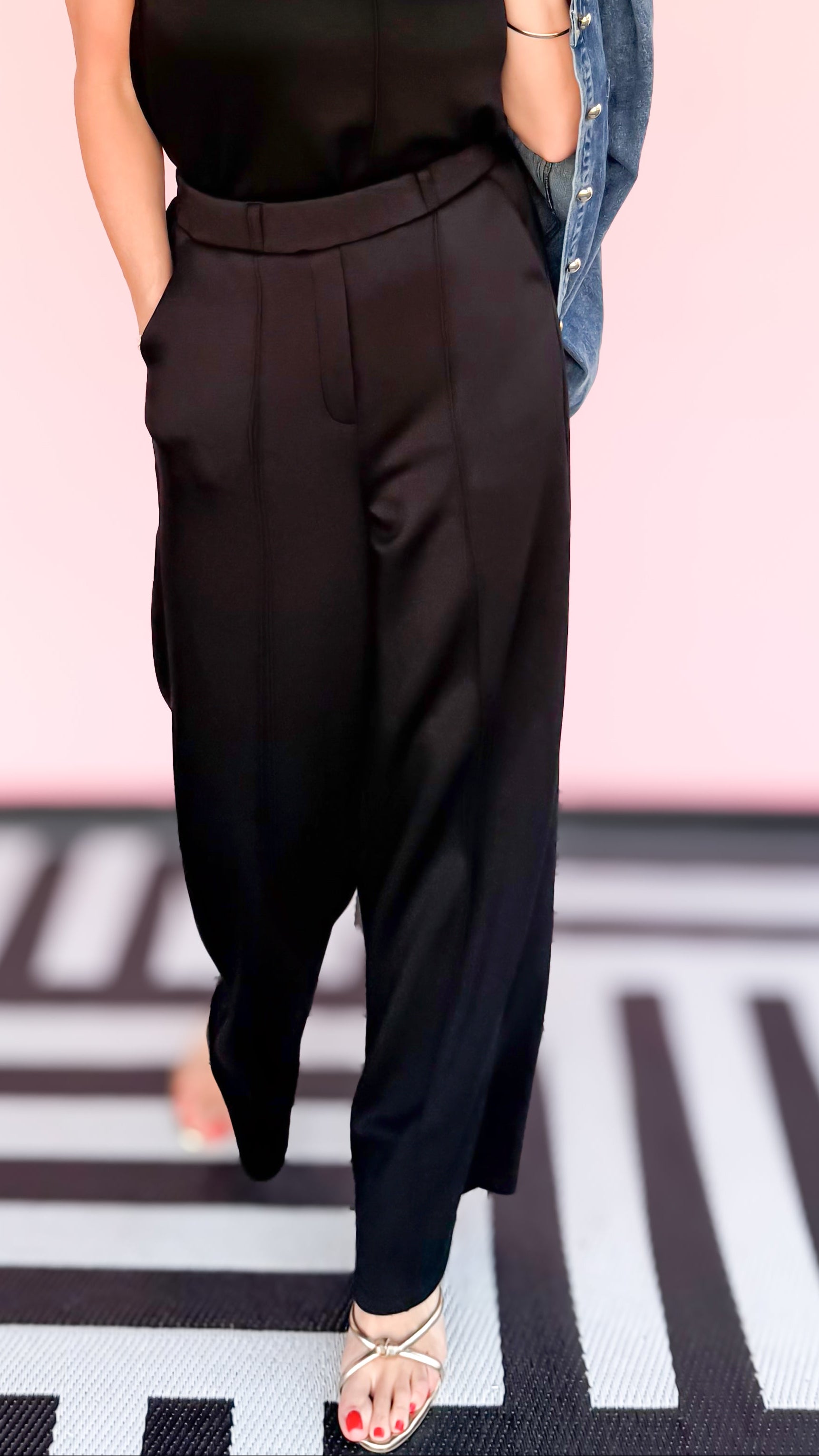 Gina Pin tuck Knit Pants/BLACK - The BLVD