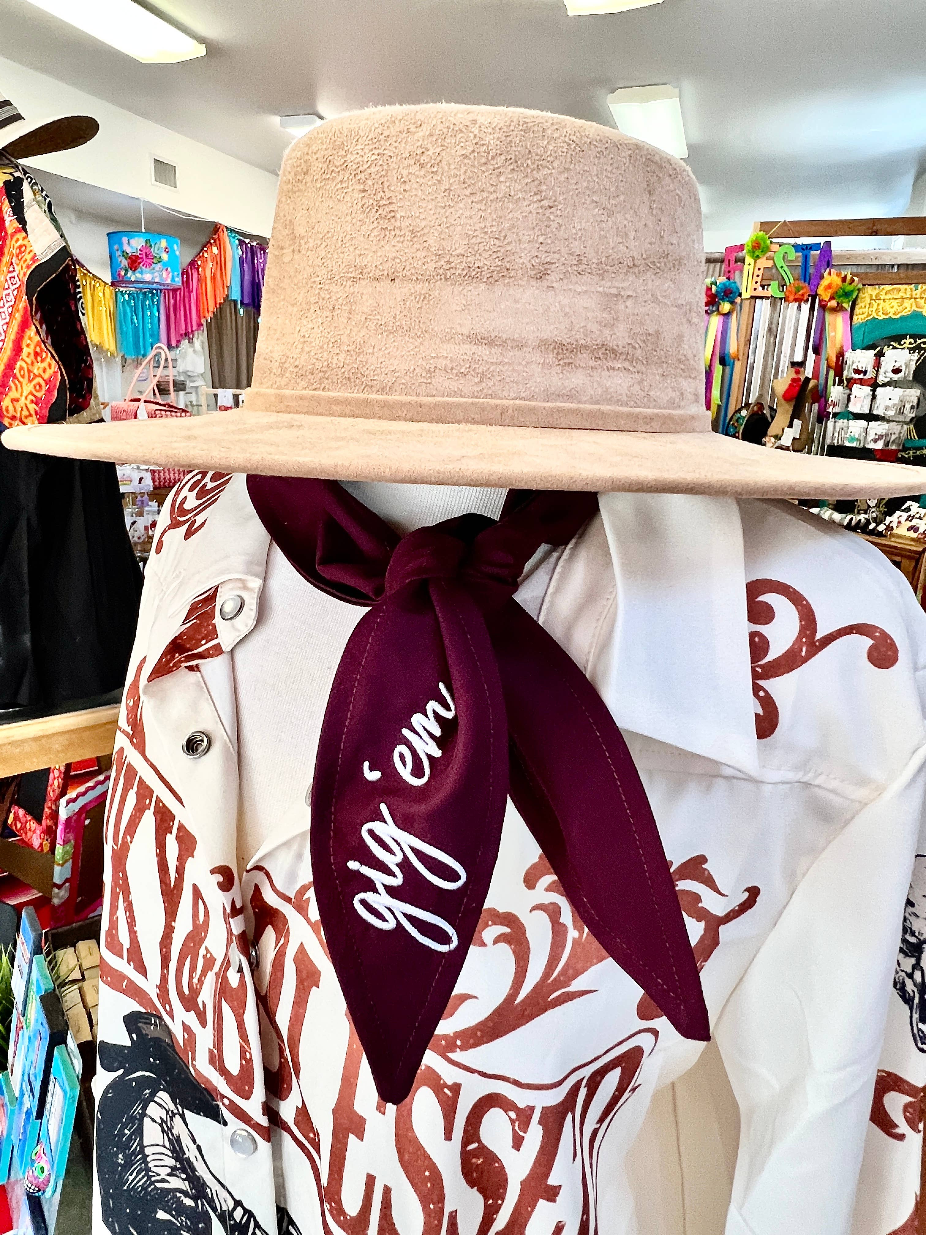 Gig 'Em Ascot Scarf