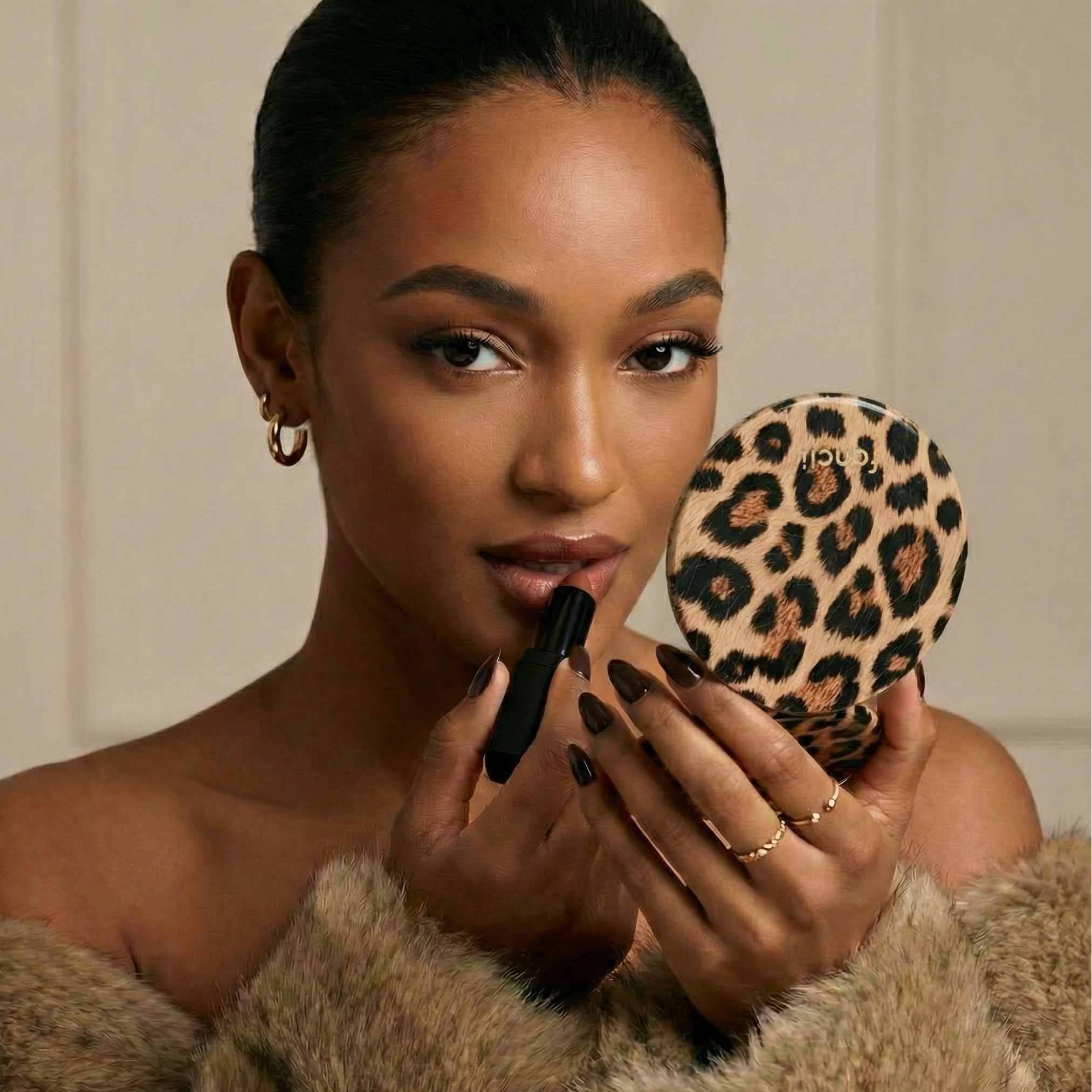 Mini Taylor 4-inch Compact Mirror with Light - Cheetah Chic