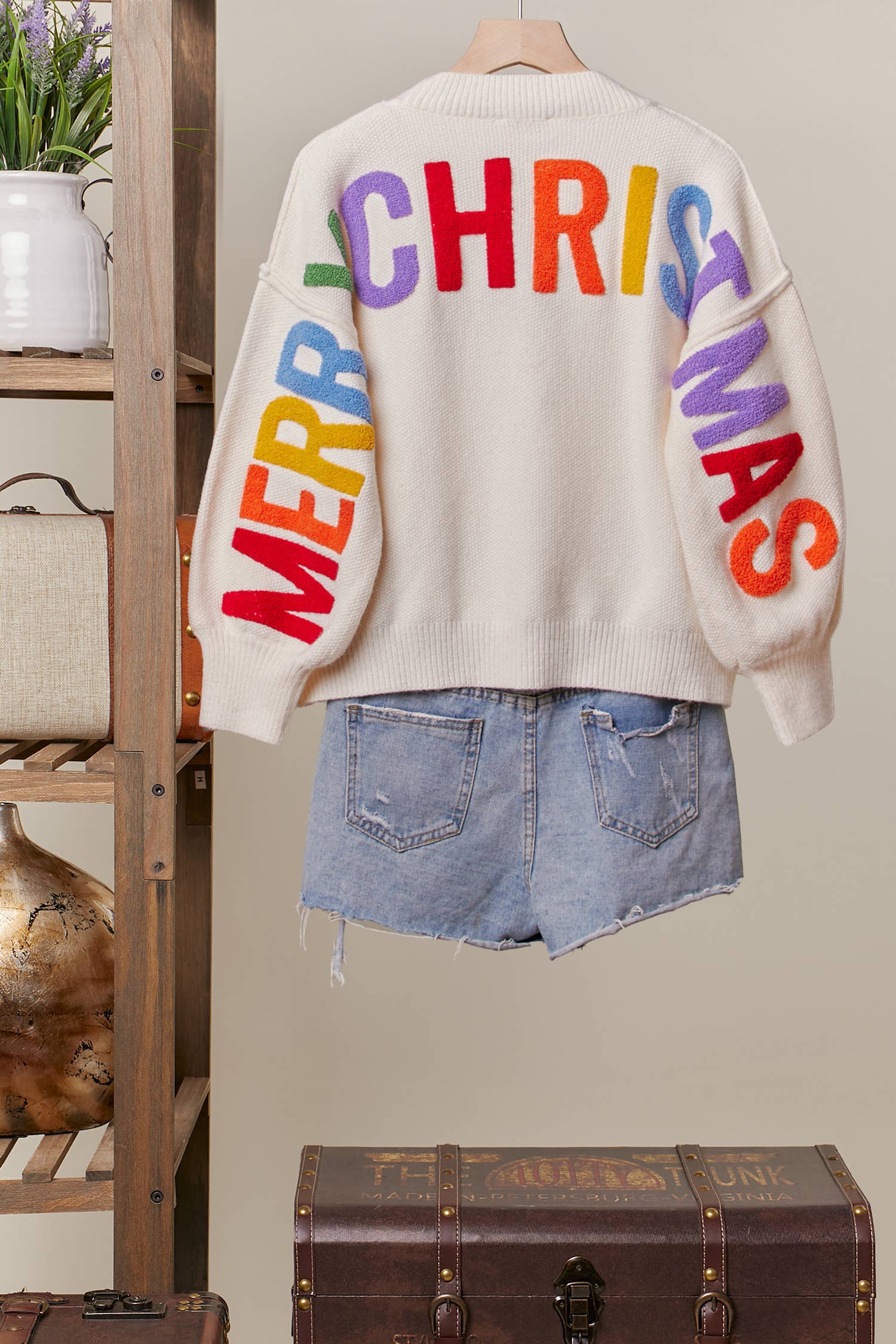 OVERSIZE Christmas Sweater with Lettering - The BLVD