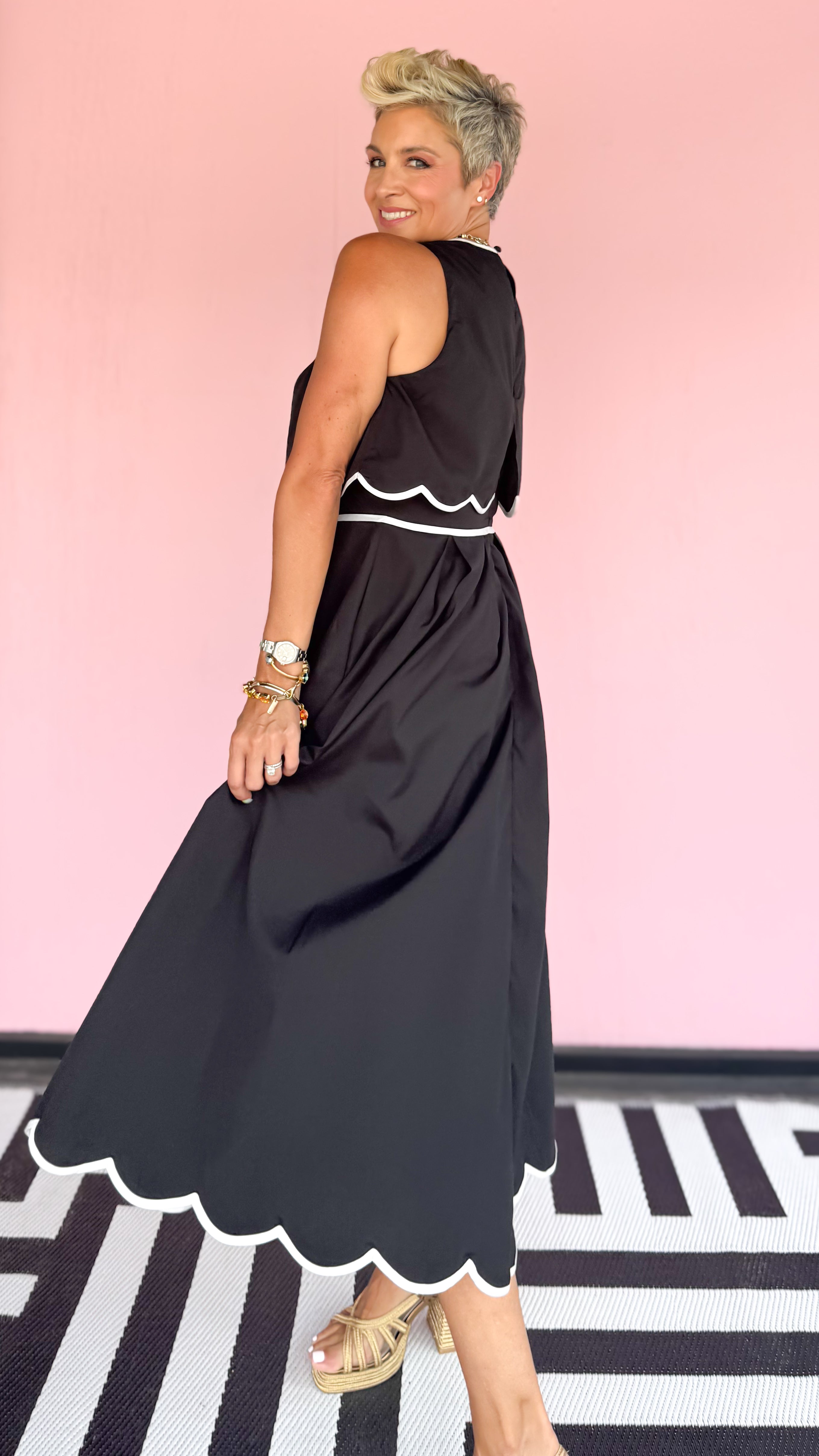 Scalloped Hem Midi Dress/Black - The BLVD