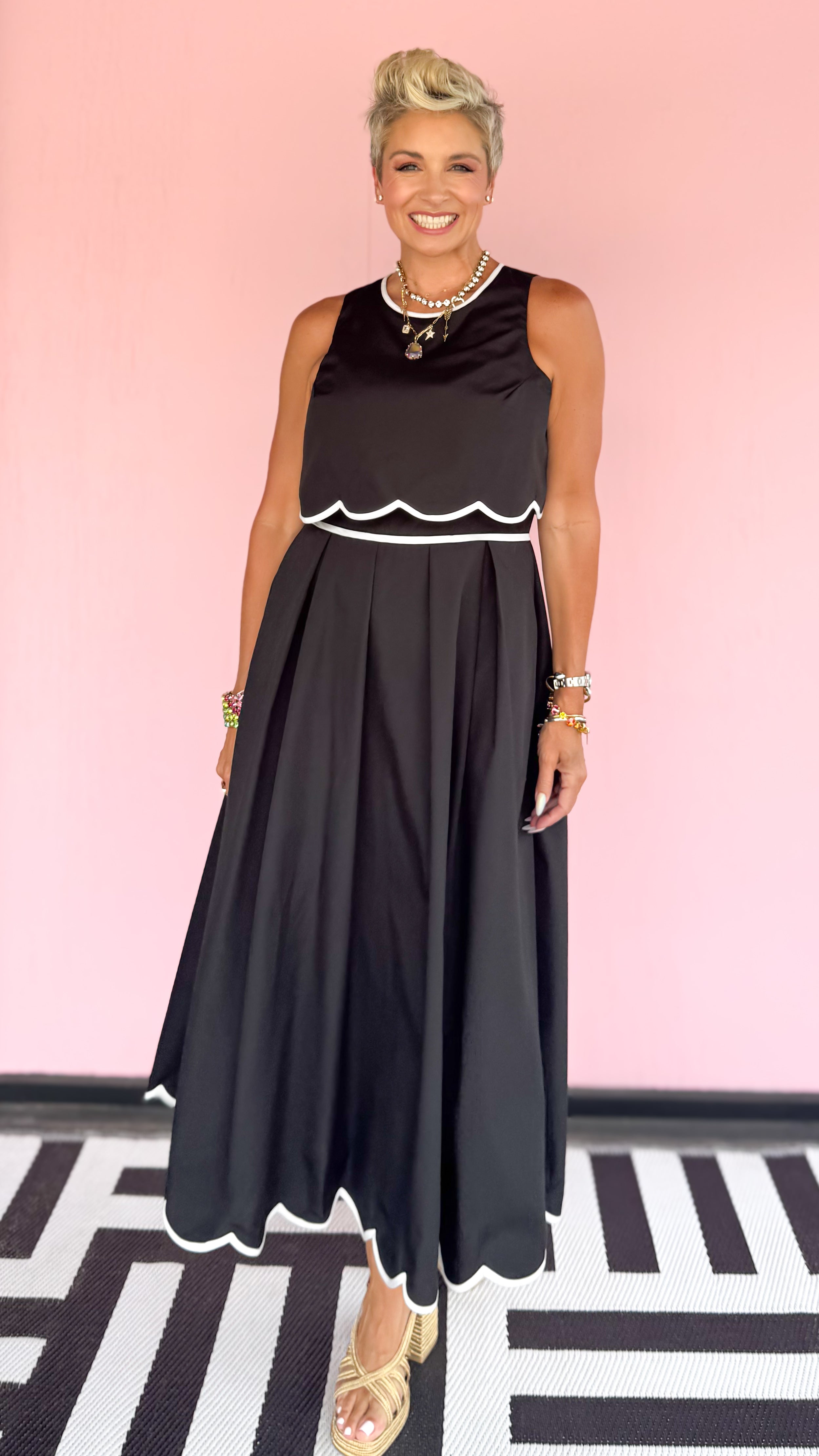 Scalloped Hem Midi Dress/Black - The BLVD