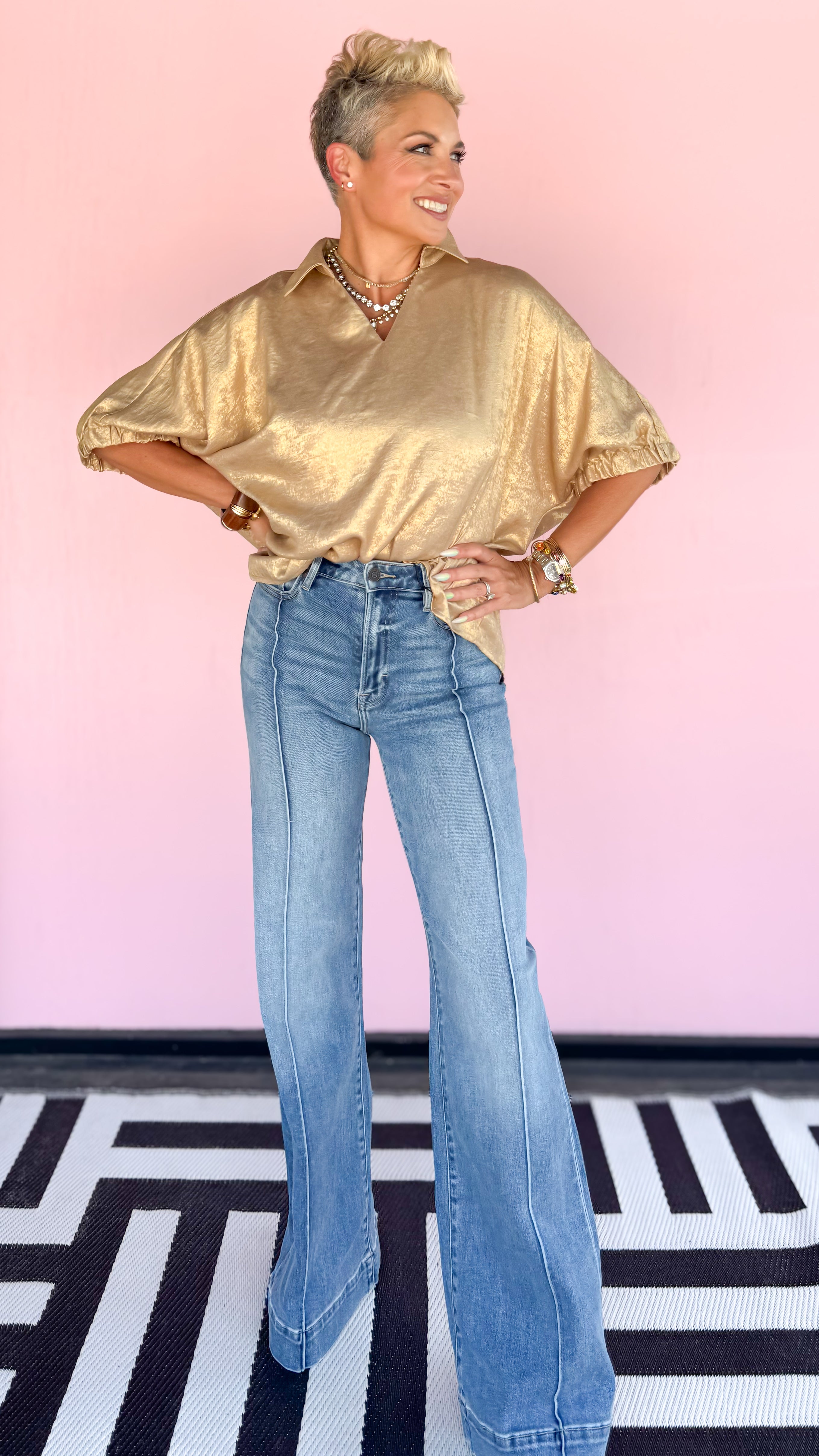Happi Pintuck Flare Jean/Medium Wash - The BLVD