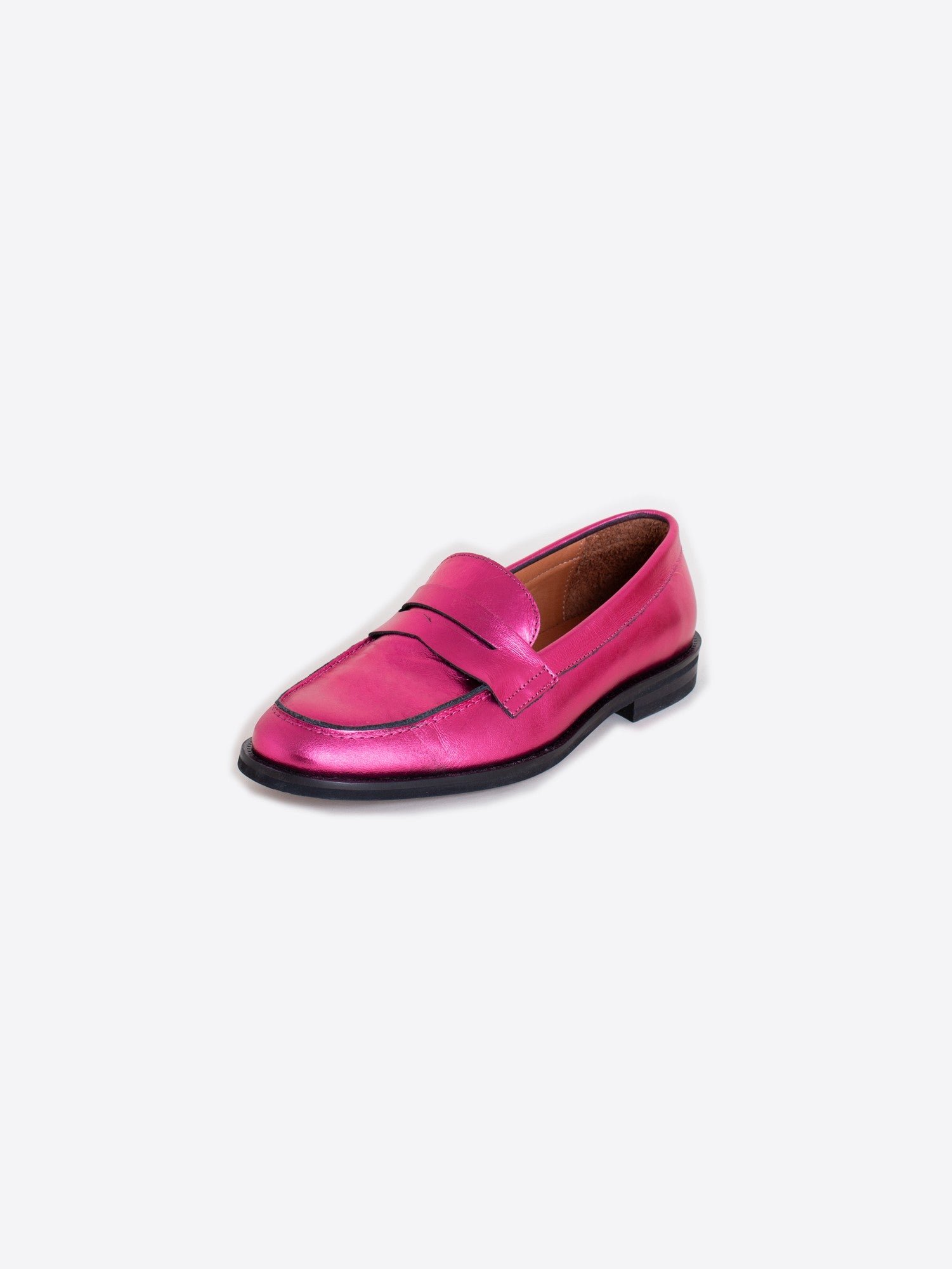Leather Loafer/Metallic Pink - The BLVD