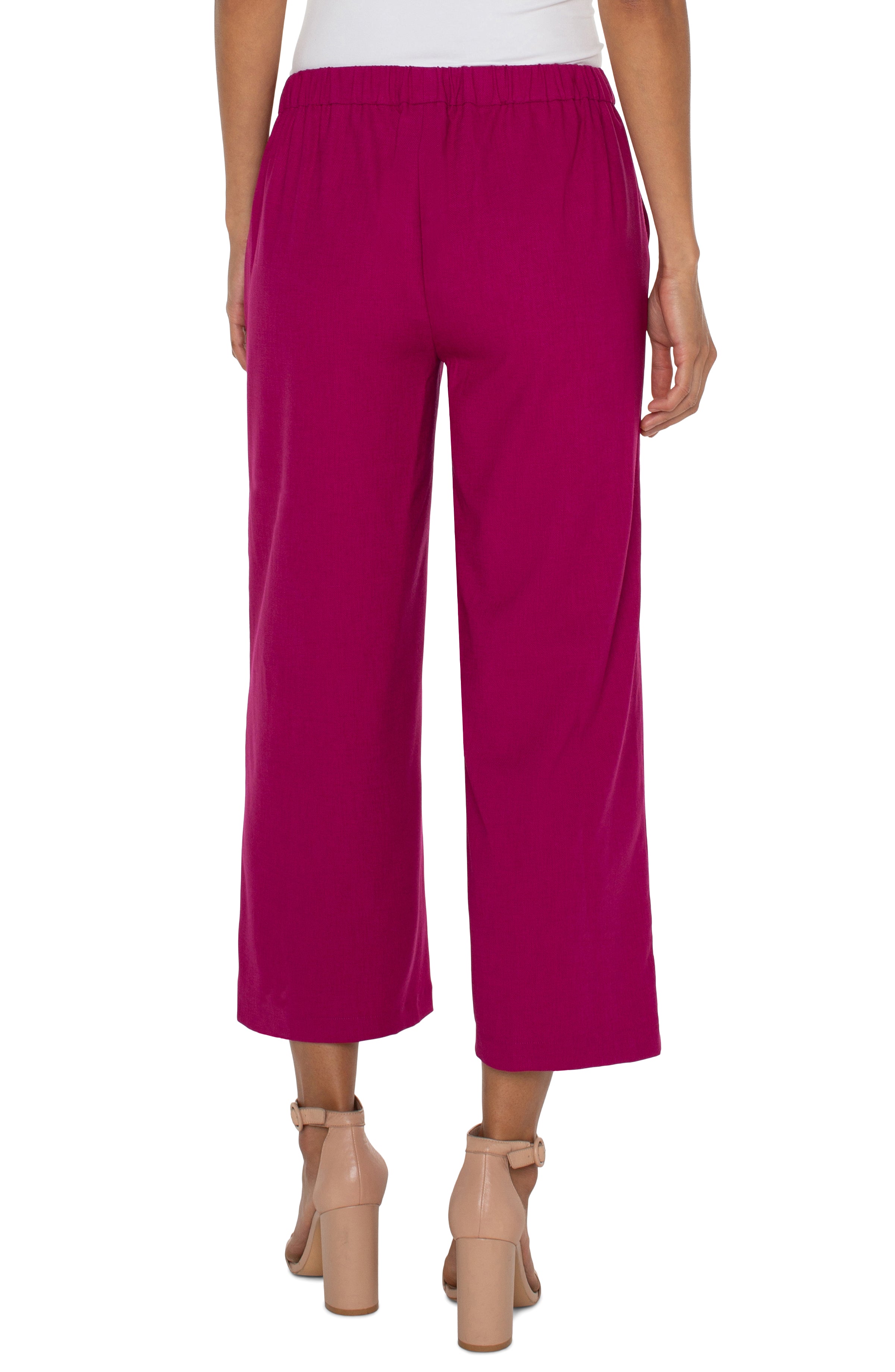 Pull on deals cropped trousers